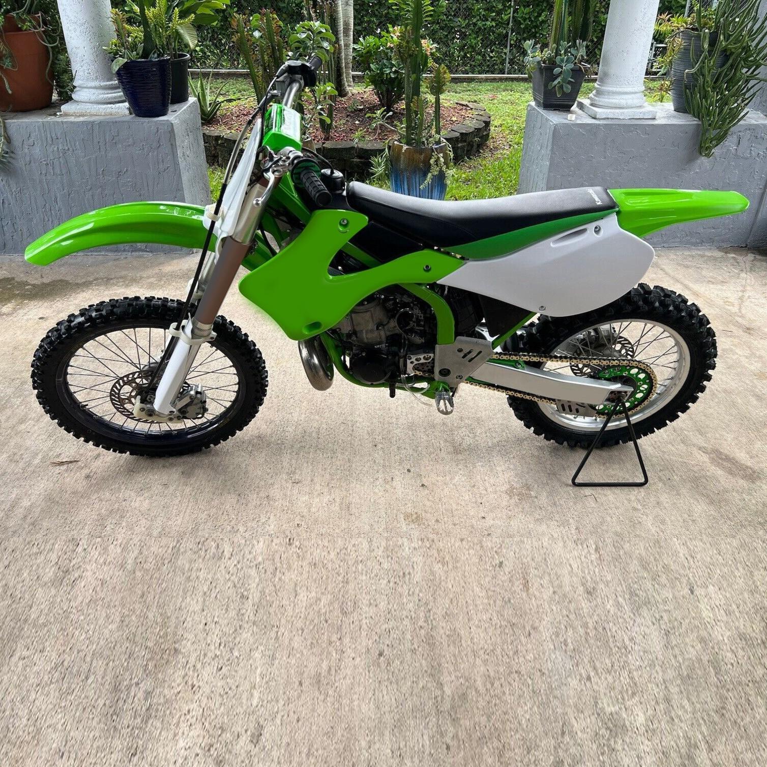 Restyle Plastic Kit Fairing Bodywork For Kawasaki KX125 KX250 2-Stroke 1999-2002