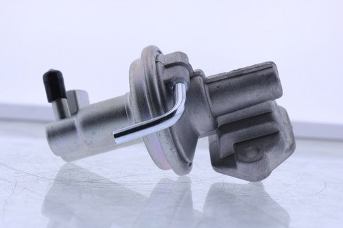Hand Fuel Pump MD175198 for Mitsubishi 4G63 4G64 Engine GP18K Forklift