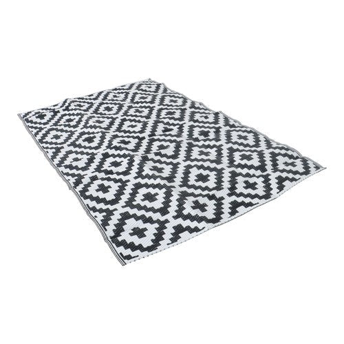 Waterproof Outdoor Carpet Black & White 4x6FT Plastic Straw Rug For Camping