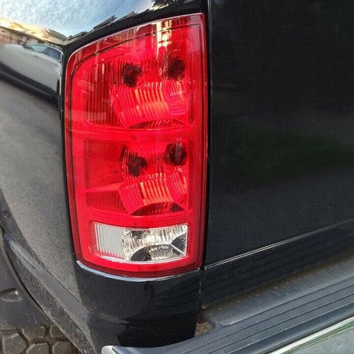 DOT Tail Lights Brake Lamps with Bulbs for Dodge Ram 1500 2500 3500 2002-2006