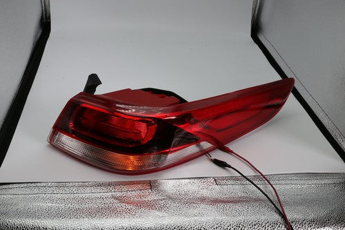 Rear Outer Tail Light Lamp Halogen Right Passenger for 2016-2020 for Kia Optima