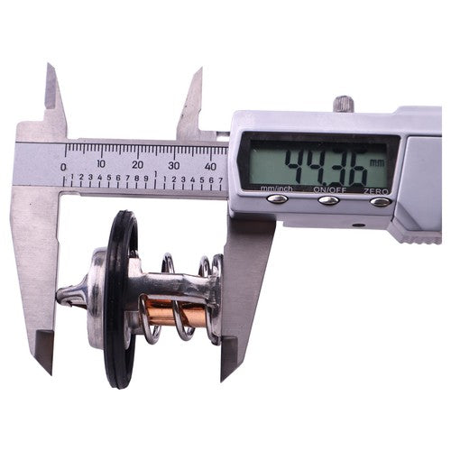 82℃ Thermostat 145206210 for Perkins Engine 103-10 103-12 103-13 103-15 103-15D