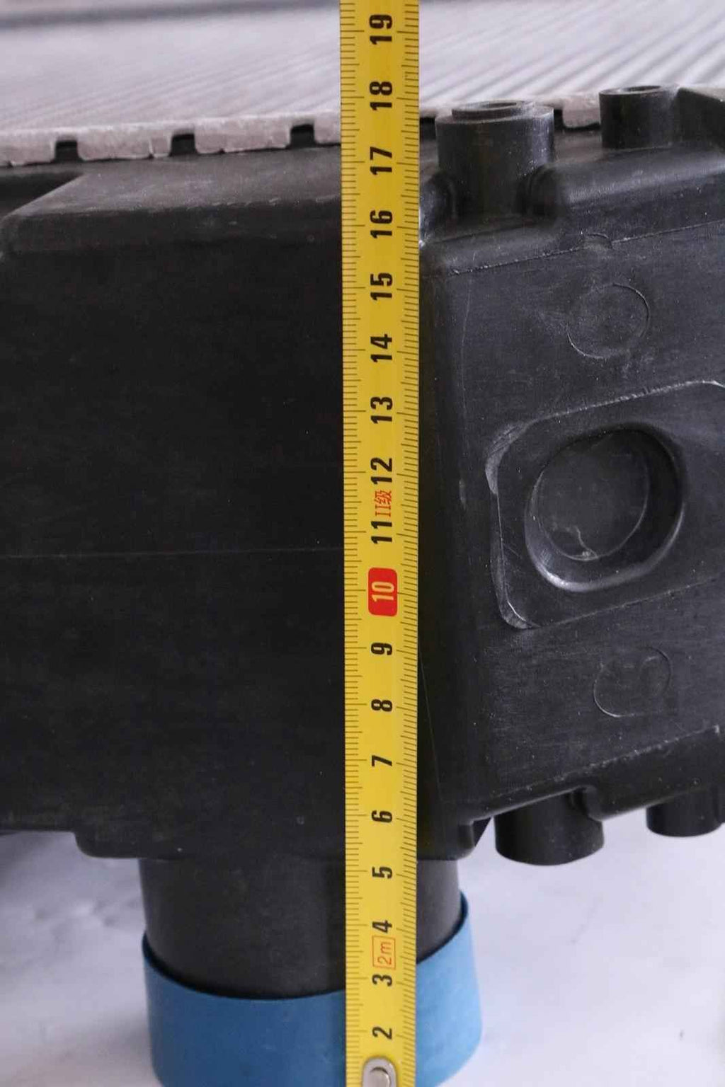Radiator 347611A3 for New Holland W110 W110B CASE 621D 521G 521E 521D 521F