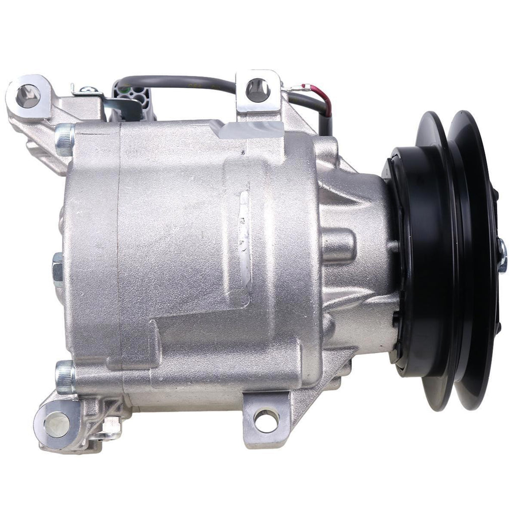 12V A/C Compressor T1065-72213 for Kubota M110 M120 M900 M4900 M6800 M9000