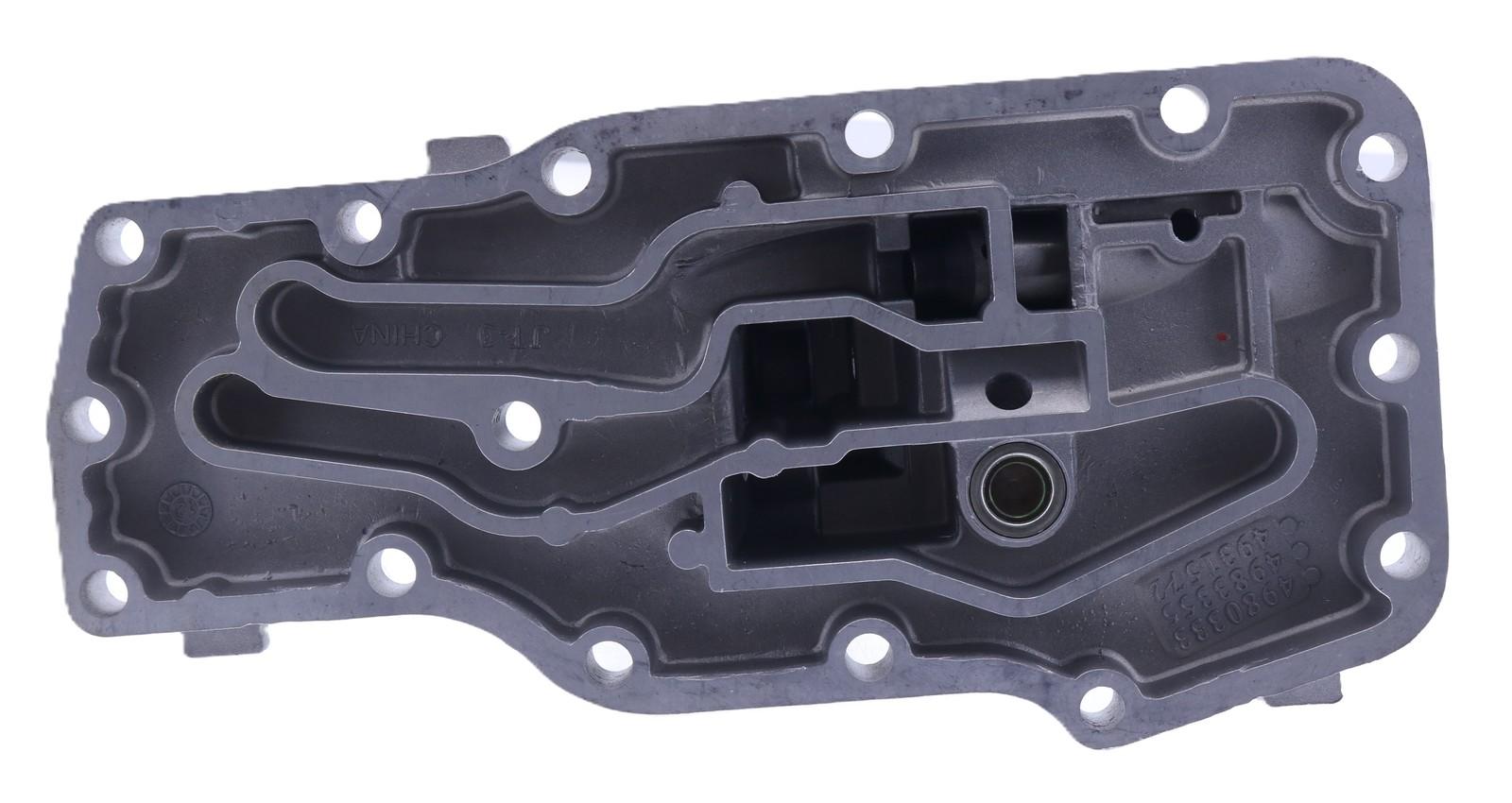 Oil Filter Housing 4983354 3965153 For Cummins ISB QSB 6.7L Engine