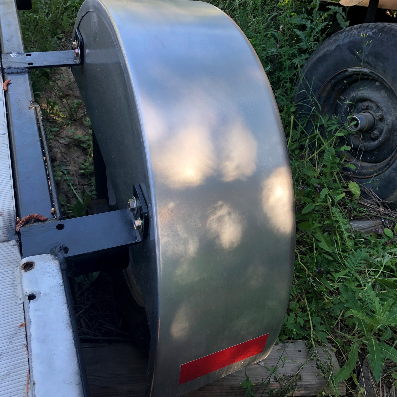 Steel Trailer Fender for 14-16 Inch Wheel 1 Piece