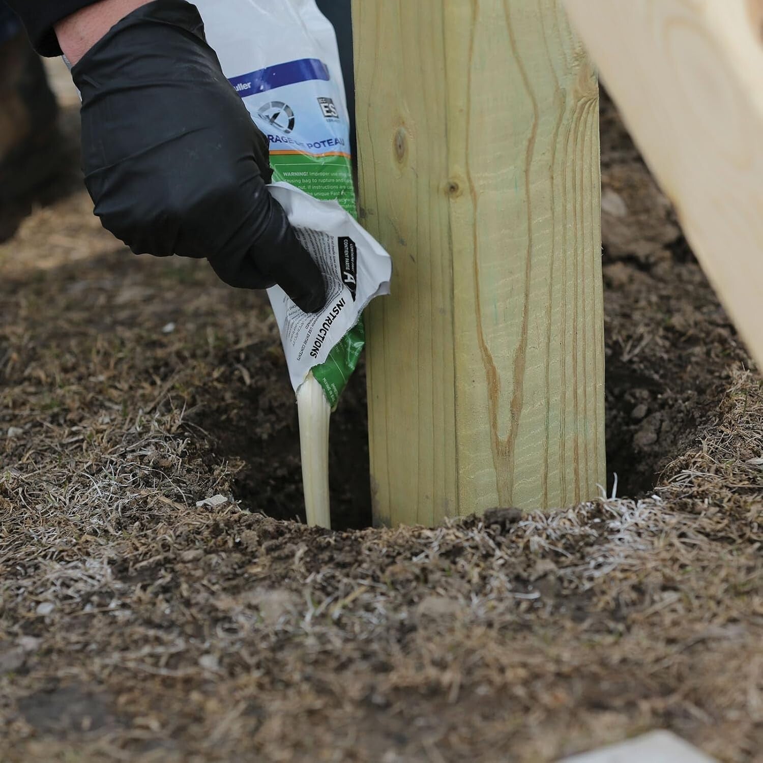 Fast 2K Post Anchor Mix Expanding Foam Concrete Alternative for Post Install 1